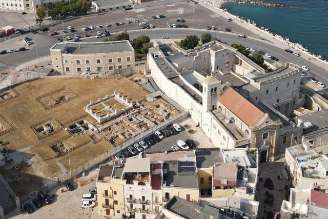 Santa Scolastica e San Pietro: l� dove � possibile ripercorrere la storia pi� antica di Bari
